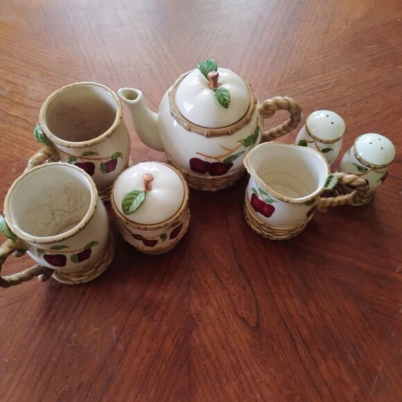 7pc Fruit-Themed Ceramic Tea Set         (1037) - Picture 8 of 8